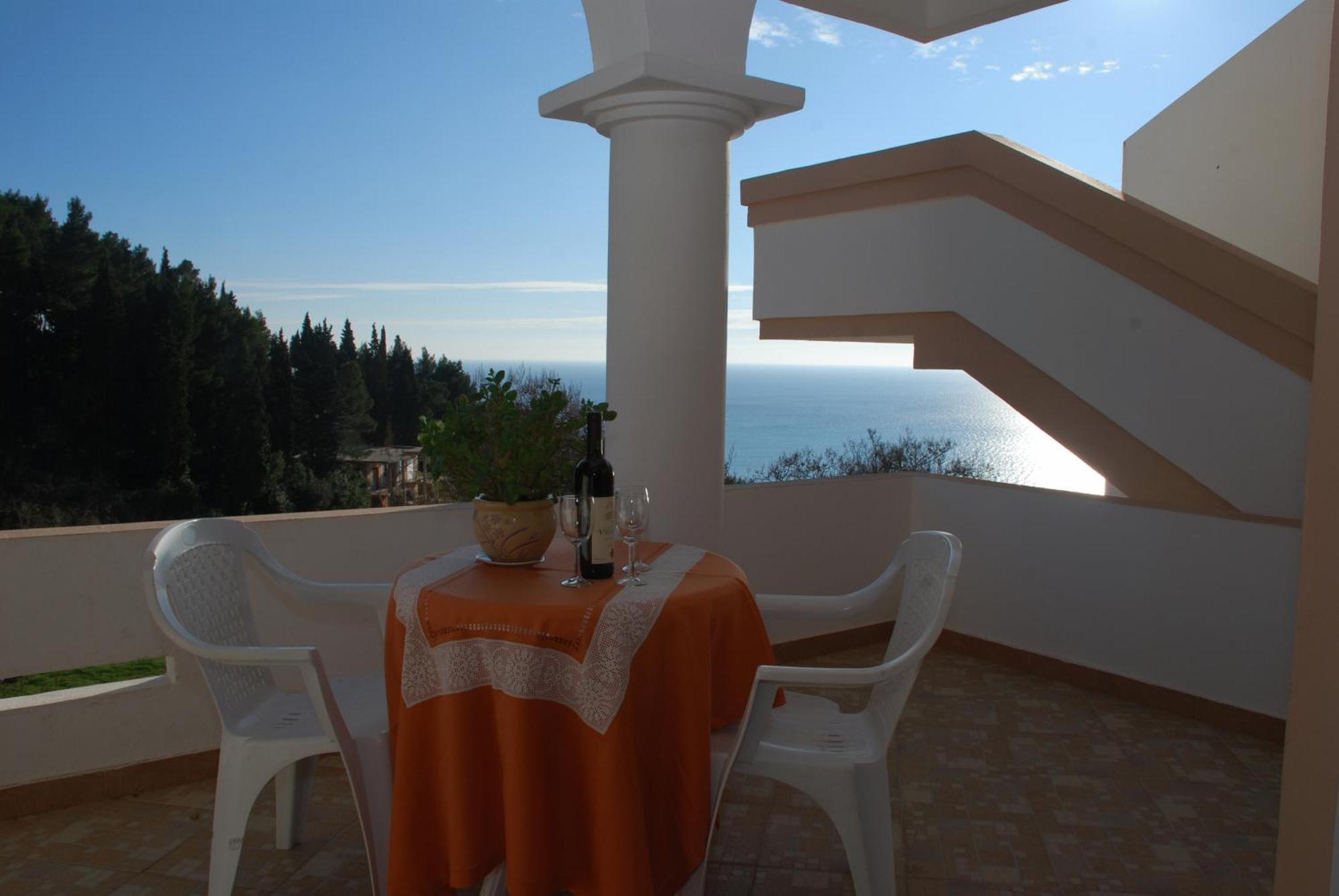 Firenze Apartments Ulcinj Eksteriør billede